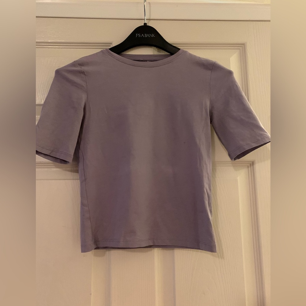 Crop tshirt size XS purple